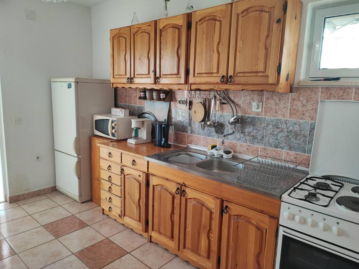 Apartments Dodik Orebić Eksteriør billede