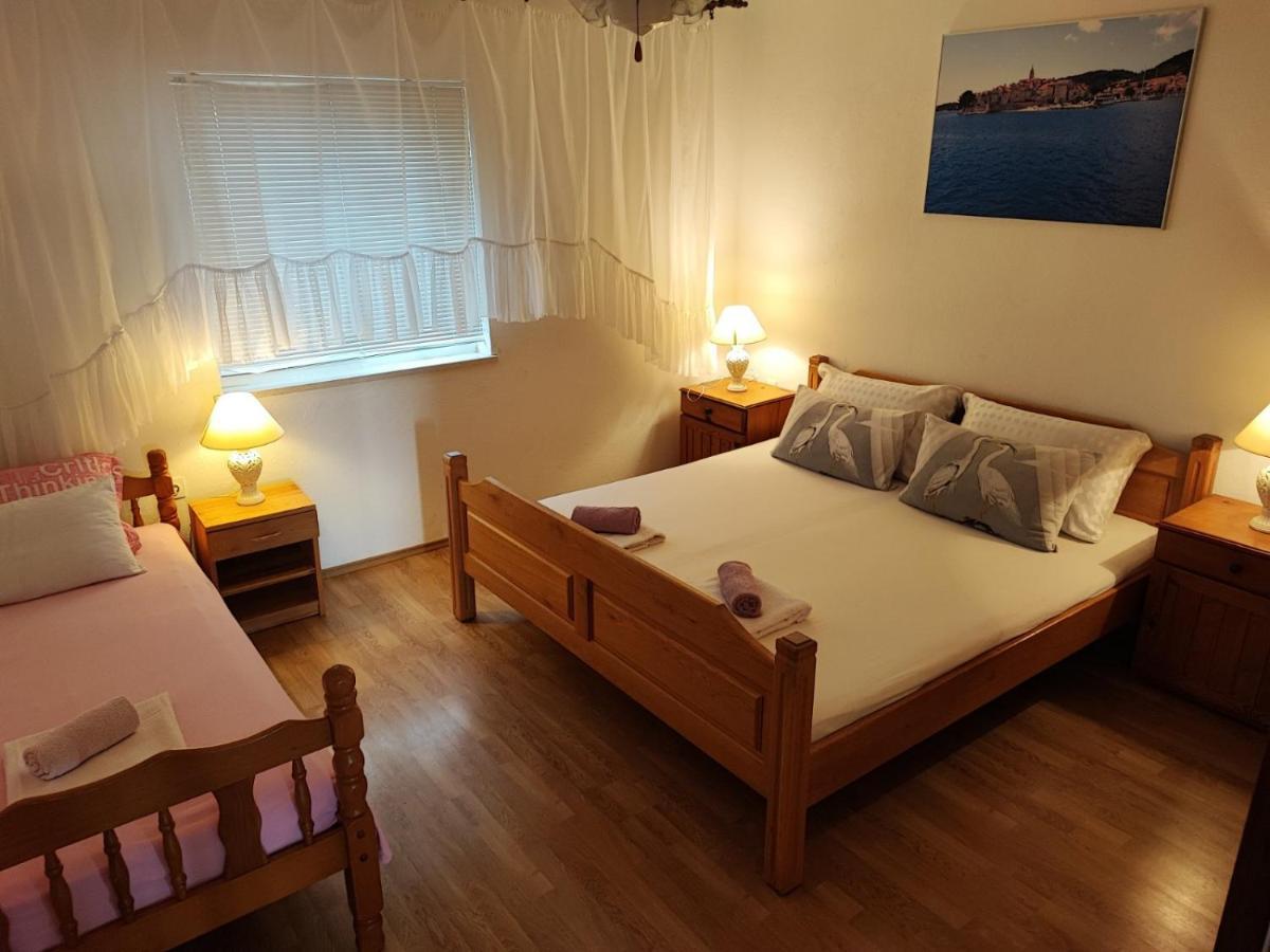 Apartments Dodik Orebić Eksteriør billede
