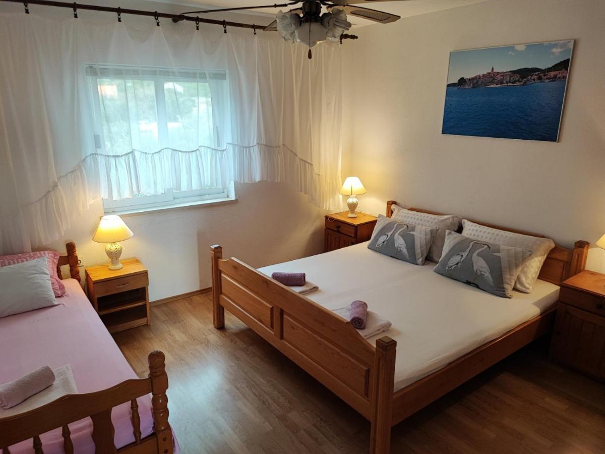 Apartments Dodik Orebić Eksteriør billede