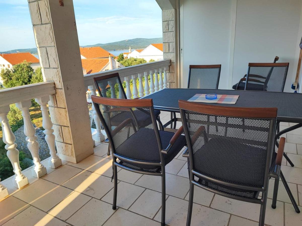 Apartments Dodik Orebić Eksteriør billede