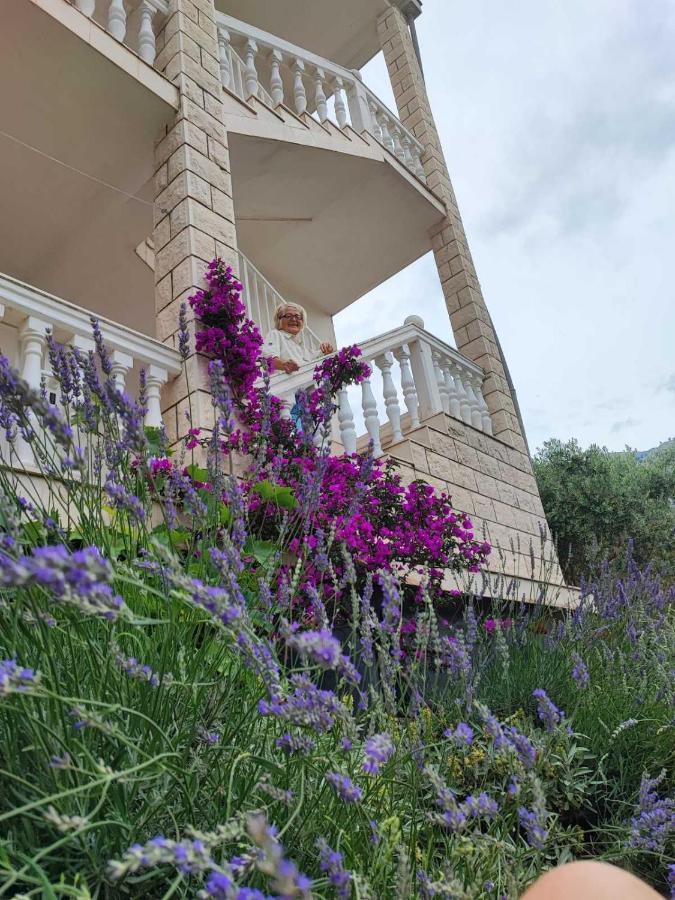 Apartments Dodik Orebić Eksteriør billede